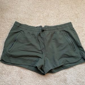 Calia Journey Twill Shorts